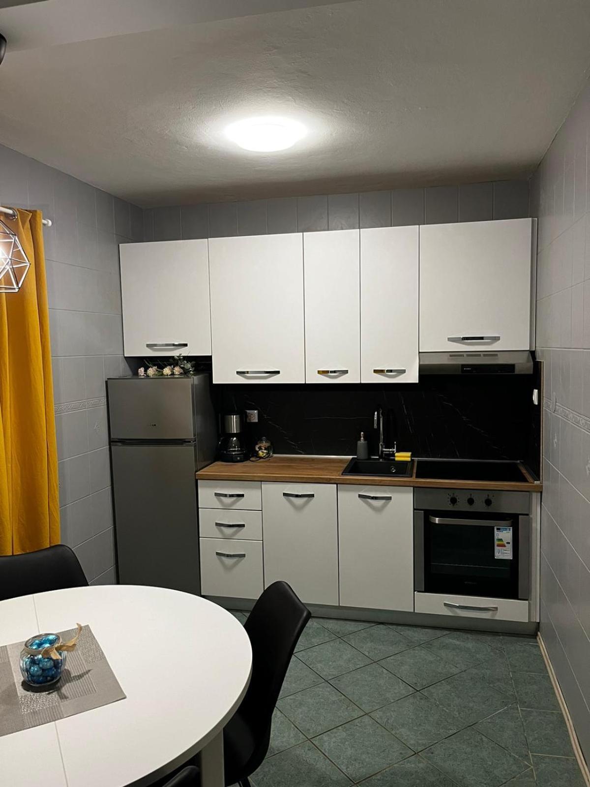 Holiday House Lara Starigrad Paklenica Luaran gambar