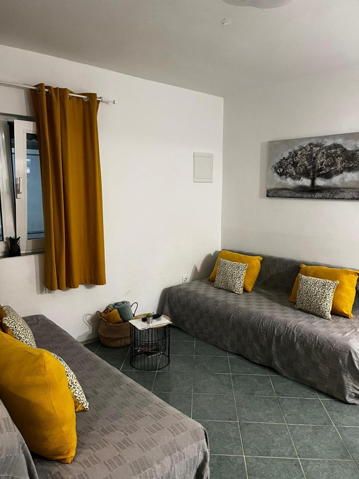 Holiday House Lara Starigrad Paklenica Luaran gambar