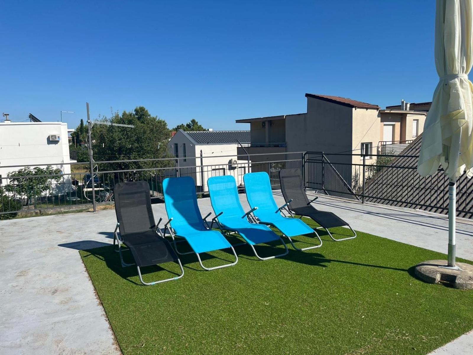 Holiday House Lara Starigrad Paklenica Luaran gambar